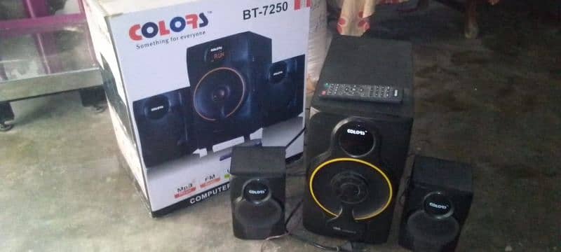 Colors Speaker B-T 7250 1