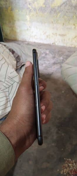 iPhone 7 plus no pta 2