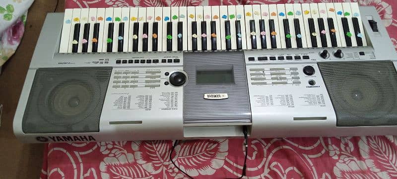 Yamaha PSR i425 Professional Piano Yamaha Keyboard Casio Roland Korg 5