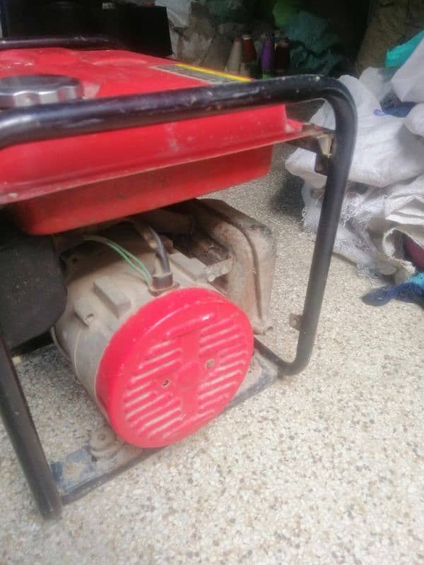 generator all ok 220w  geniune hai koi issue nhi 1.0 hai 1