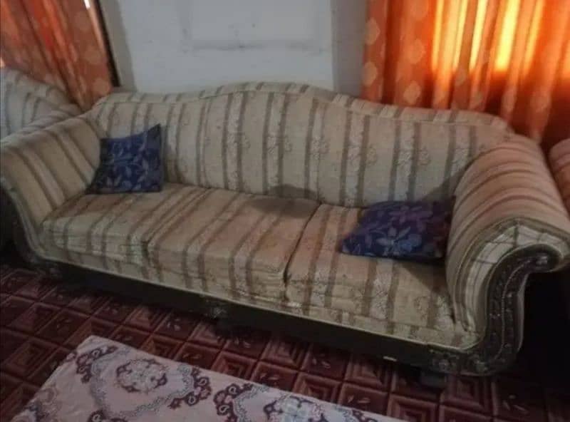 Sofa set 7 seater 4