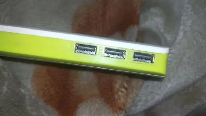 20,000mAh power Bank 1