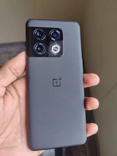 One Plus 10 Pro 12/256 (NEW Condition)