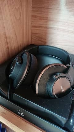 Reference Class AKG 550II Closed back Headphones