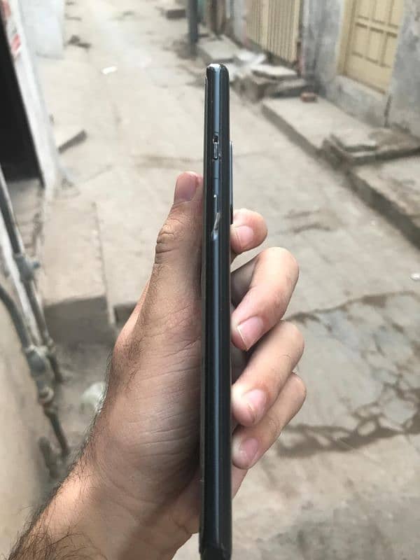 one plus 8 5G UM 4