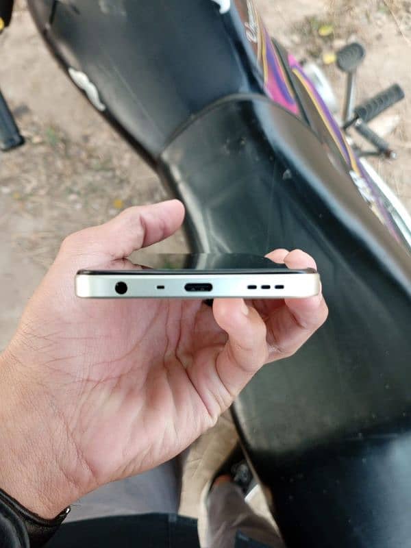 Oppo a38 6+6 128 10/10 condition 3