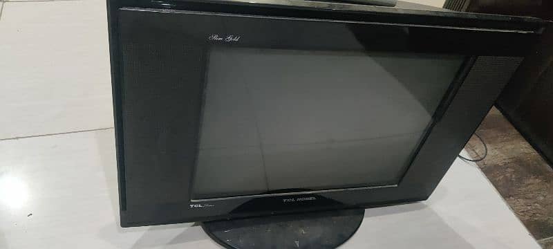 21" TCL TV 0