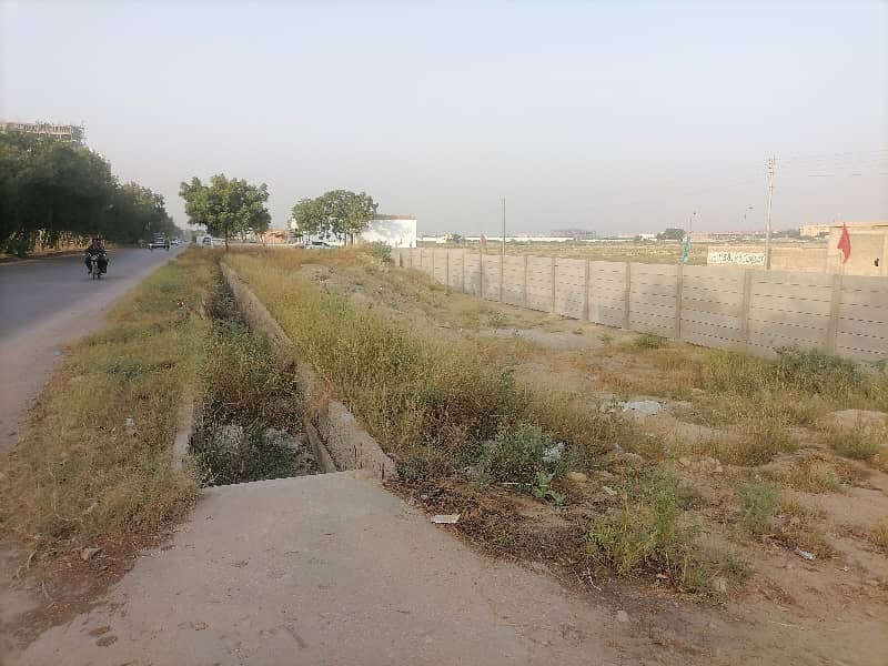 Gulshan-e-Mehran - Block 2C Residential Plot Sized 150 Square Yards 14