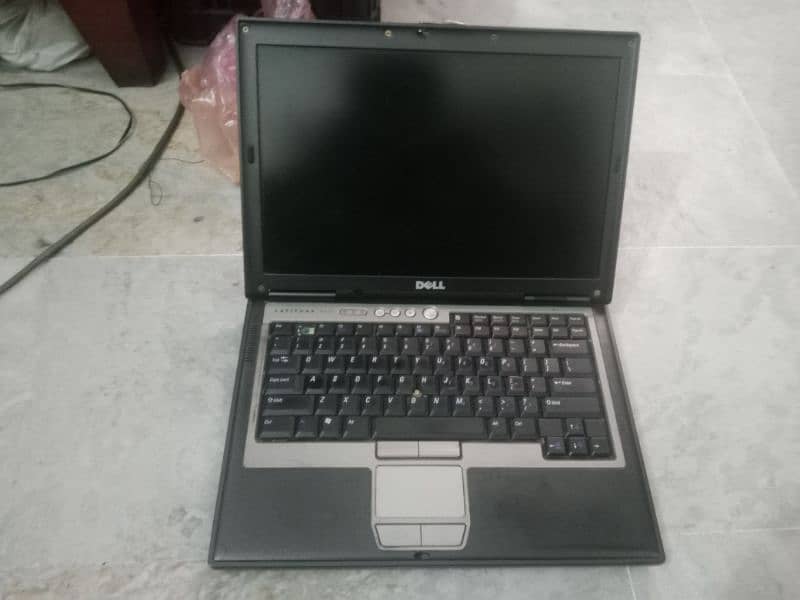 dell laptop 1