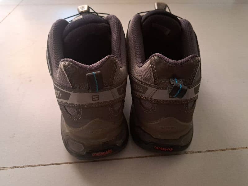 salomon trekking shoes. 1