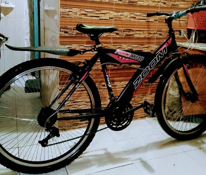 bicycle impoted full size 26 inch 5 month used call no 0314.950. 5437 0