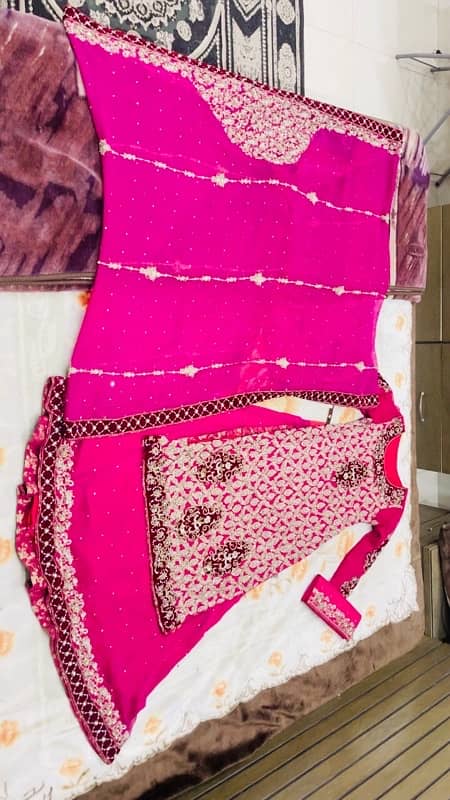 designer inspired bridal for sale on urgent basis small size 8