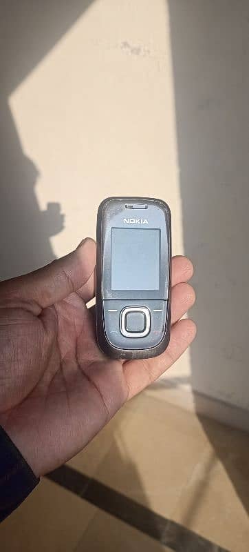 Nokia 2680 1