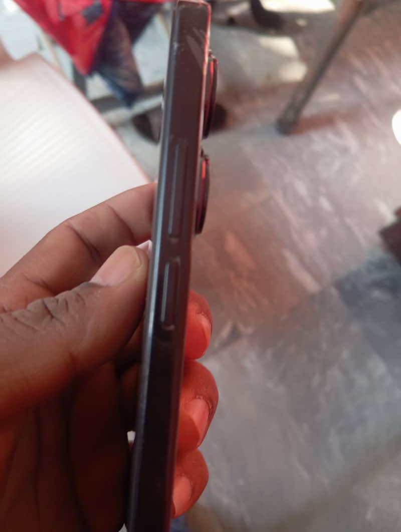 redmi note13pro 12/512gb daba charger sath hain 03120472273 1