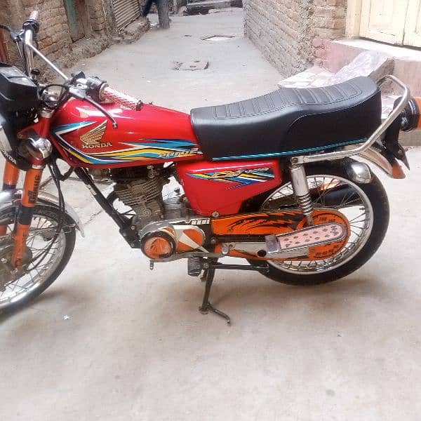 Honda CG125 3