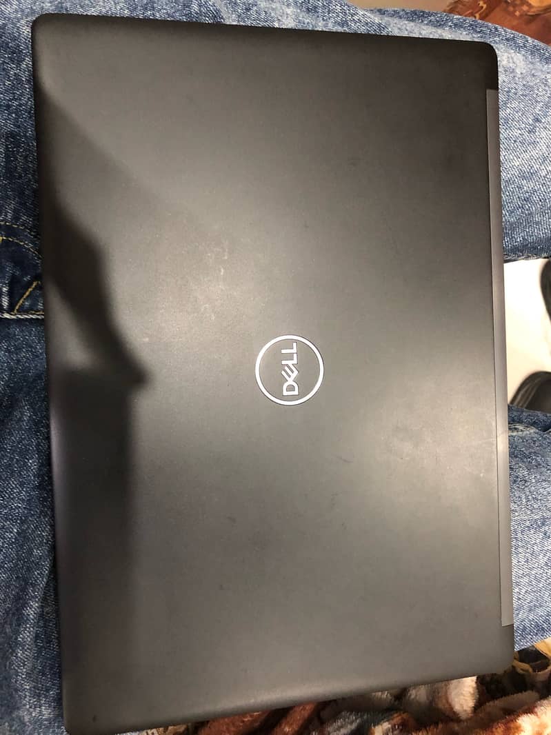 Dell latitude 5290 8gb 256 ssd core i3 7 gen with charger 7