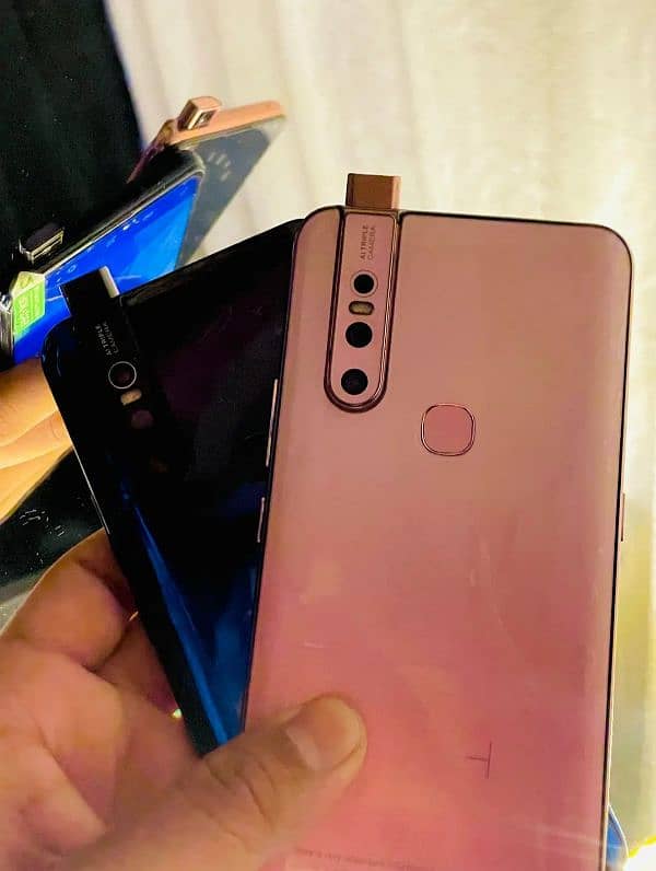 Vivo v15 with box 0