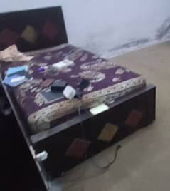 Single bed only 6 month use