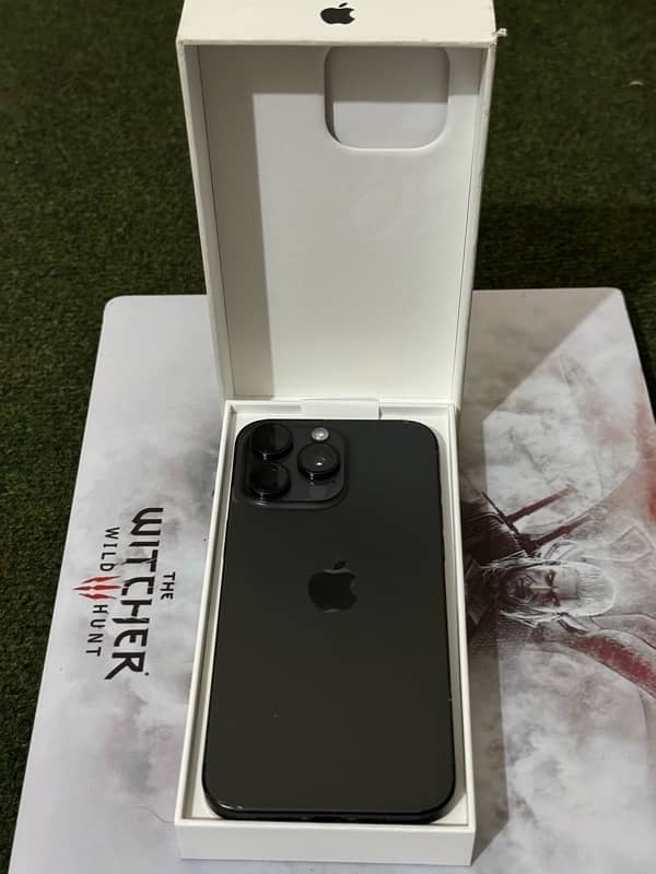 Iphone 15 pro max jv ( black titanium ) 3