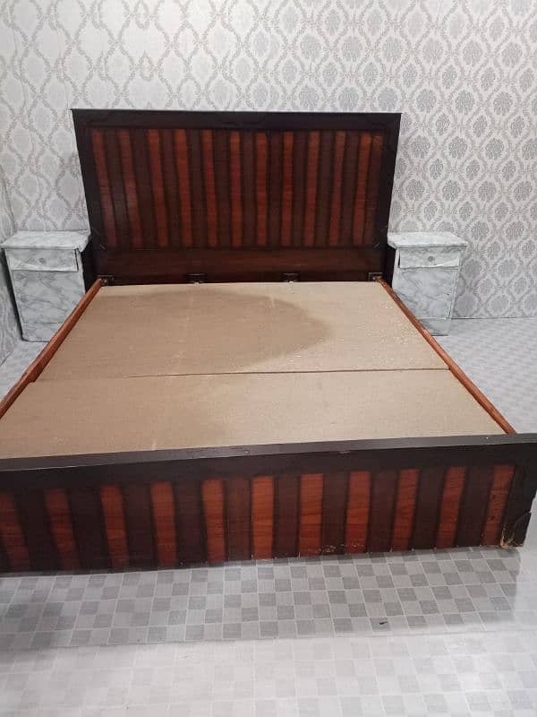 King Size Wooden Bed For Sale 0