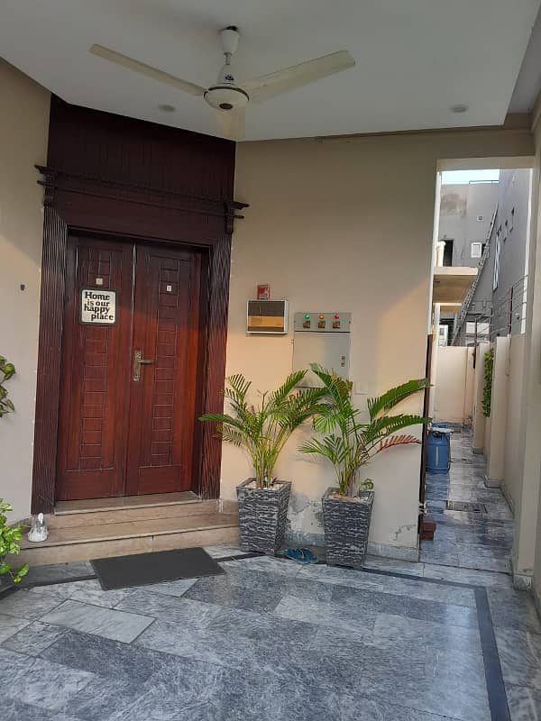 5 Marla Slightly Used House FOR SALE Phase 9 Town DHA 7