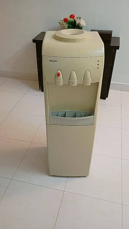 Orient Water Dispenser 0