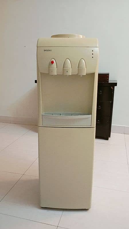 Orient Water Dispenser 1