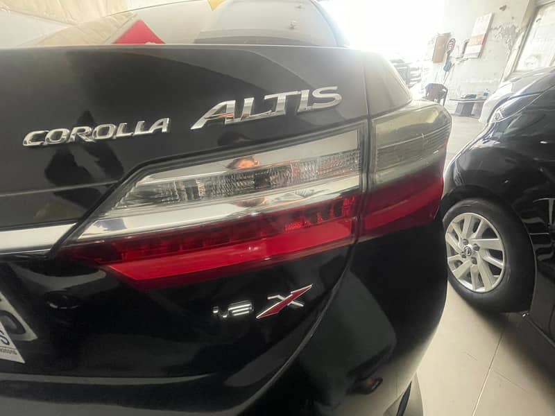 Toyota Corolla Altis x 1.6 2022 Model 2