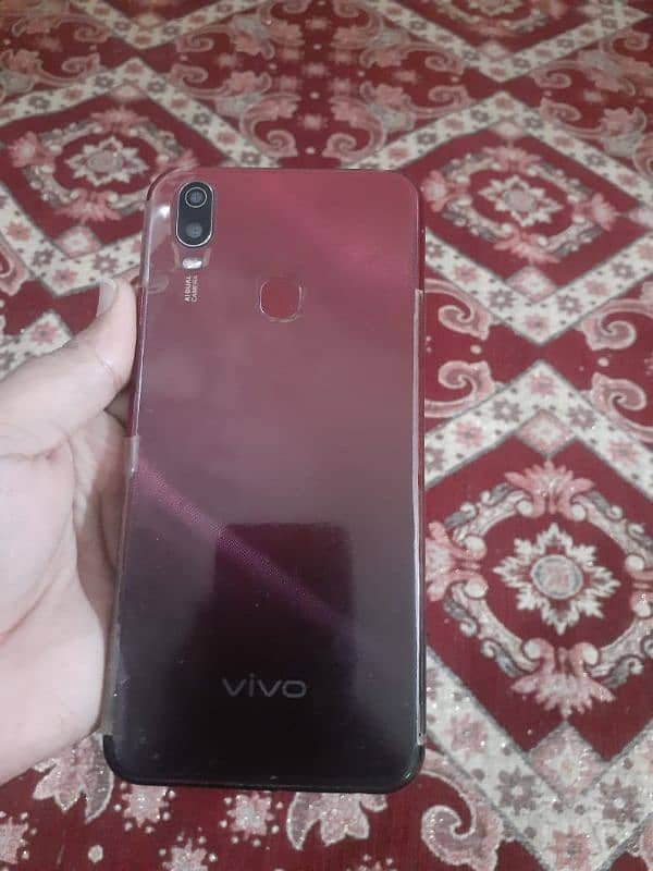 vivo y11 for sale 3/32 with box original phone 1