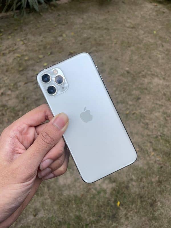 Iphone 11 Pro PTA 64GB 10