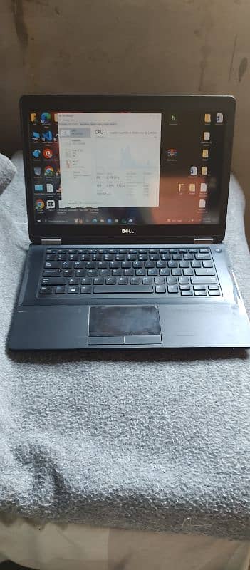 Dell latitude 5470 i5 6th 8gb ram 256 ssd 1