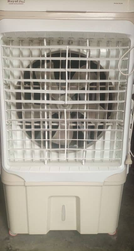 New Room Air Cooler only ten day used 1