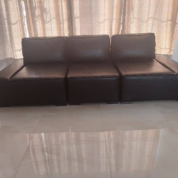 branded sofa set 2