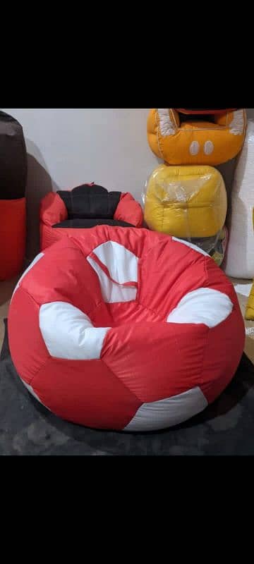 Bean bag sofas / parachute bean bag / football bean bag / Smiley 2