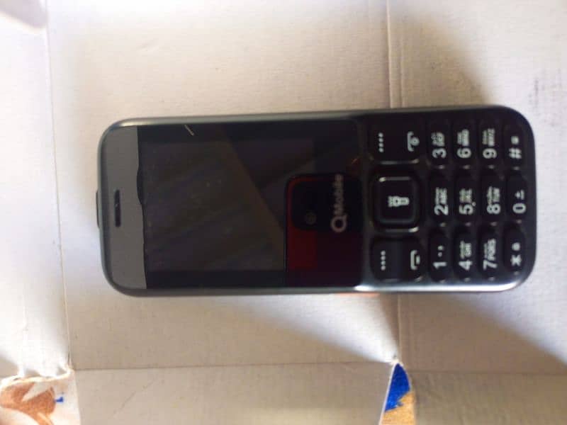 Q Mobile it8530 Just boX Open 5