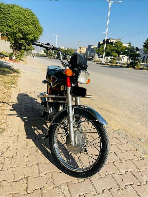 Honda 125 bike for sale in Best Condition 5