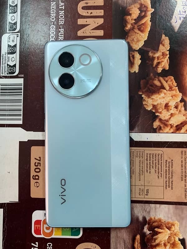 Vivo v 30e 0