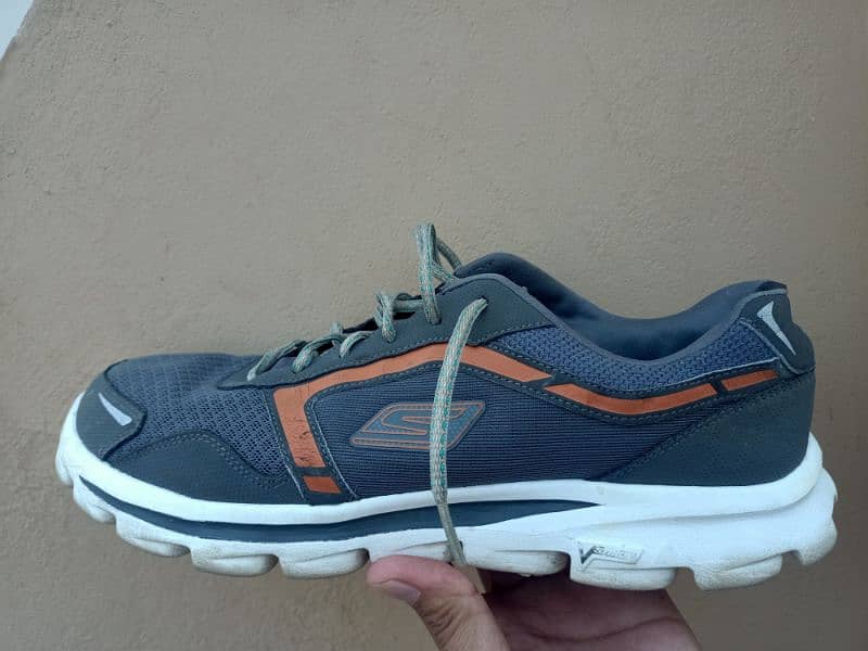 Skechers Shoe jogger runner 2