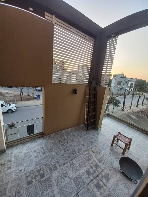 10 Marla 5 Bedrooms Used House For Sale In Overseas B Block Bahria Town Lahore 19