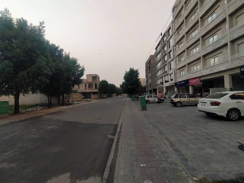 5 Marla Commercial Plot No 140 For Sale in Iqbal Block, Bahria Town Lahore 0