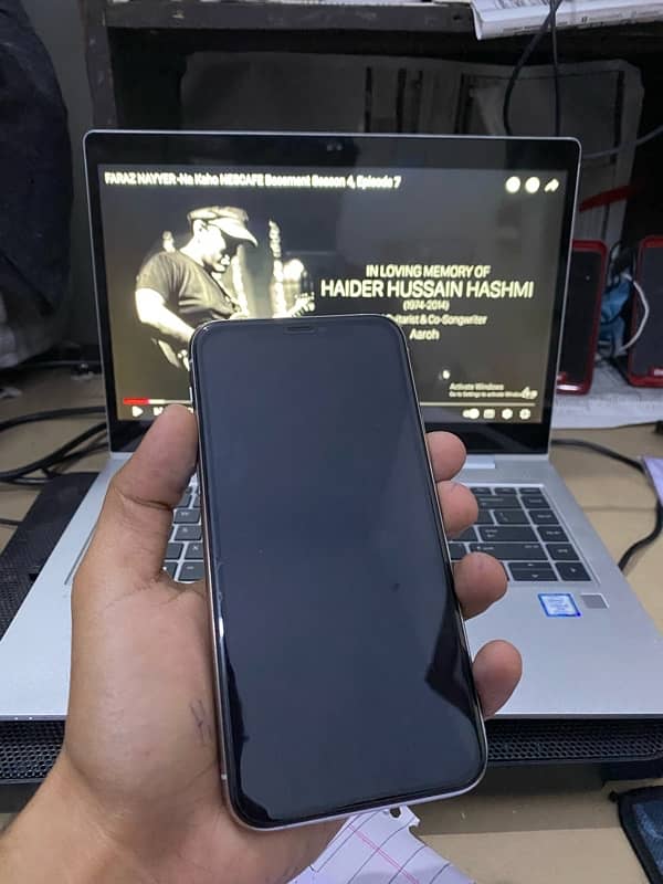 Iphone 11 pro zong sim working 4