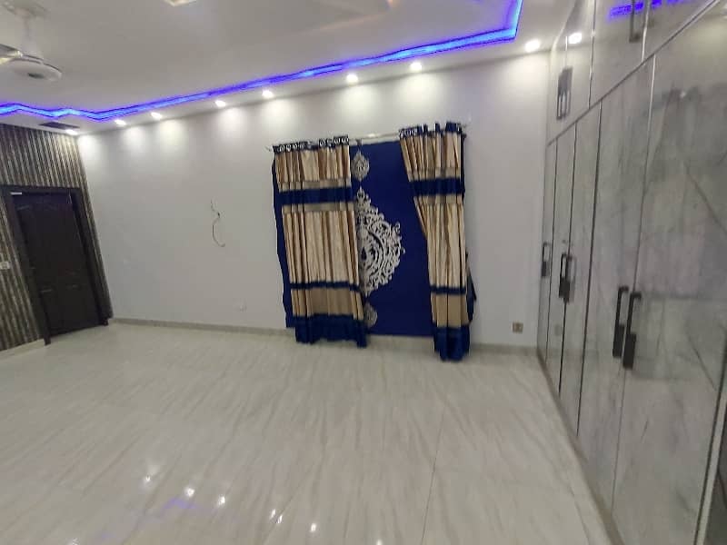 8 Marla Used House For Sale In Umar Block Bahria Town Lahore Lahore 9