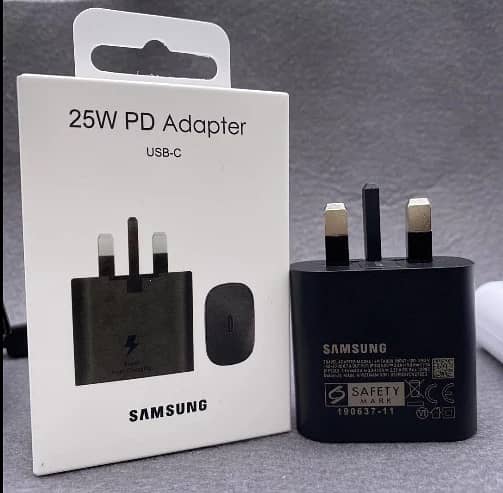 Samsung Official 25W PD Charger 3-Pin UK Plug 0