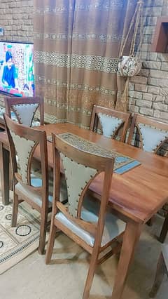 6 seater dining table