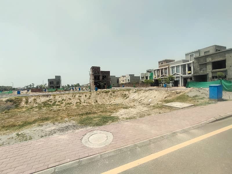 5 Marla Plot No 77 For Sale In Eastern Extension Block, Bahria Orchard Lahore 3