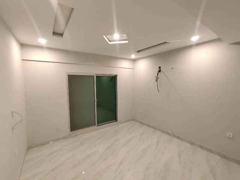 Brand New 2 Bedrooms Apartment For Sale In Iqbal Block Bahria Town Lahore 1