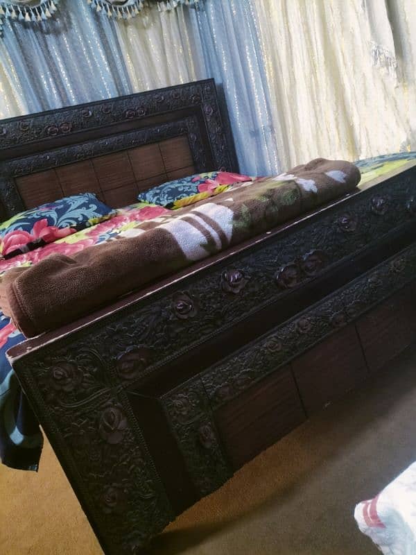 double wooden bed 1