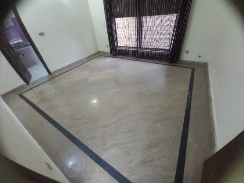 1 kanal lower portion available for rent in Velencia housing society Lahore 18