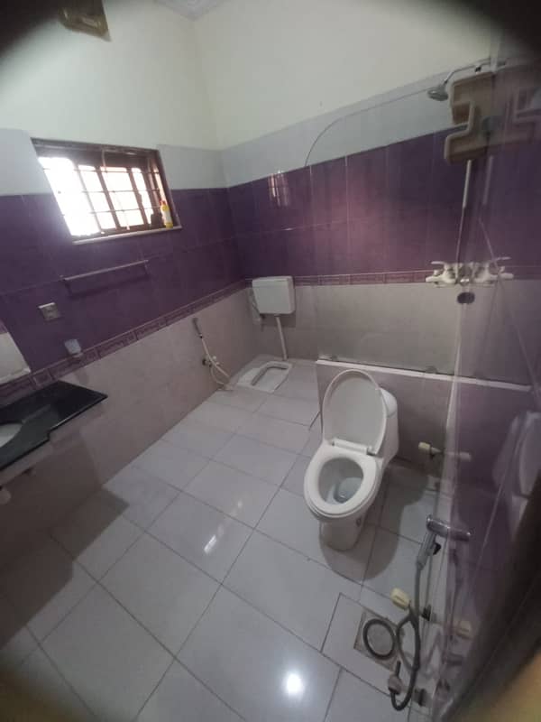 1 kanal lower portion available for rent in Velencia housing society Lahore 22