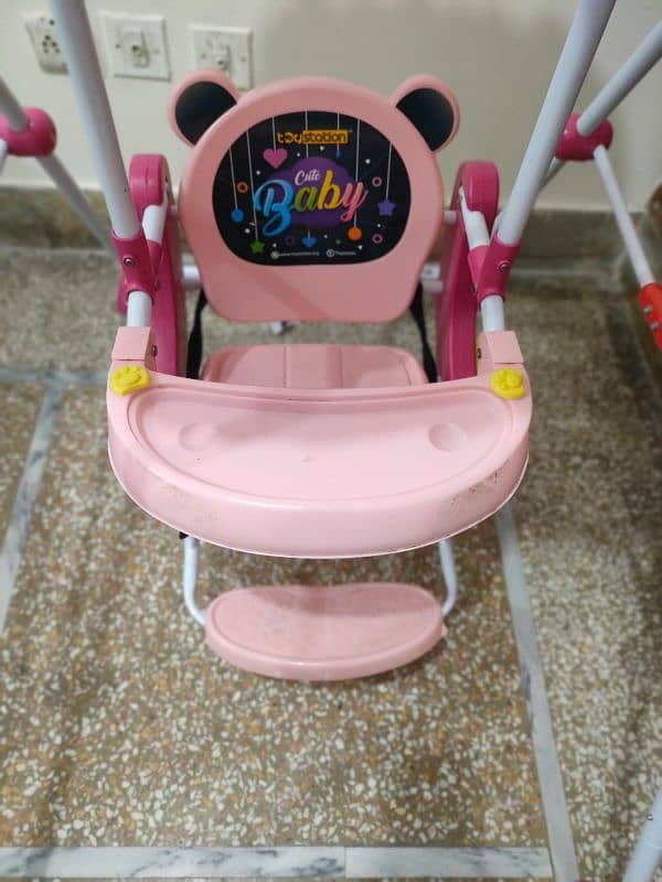 Baby Swing , Jhoola is available for kids 1